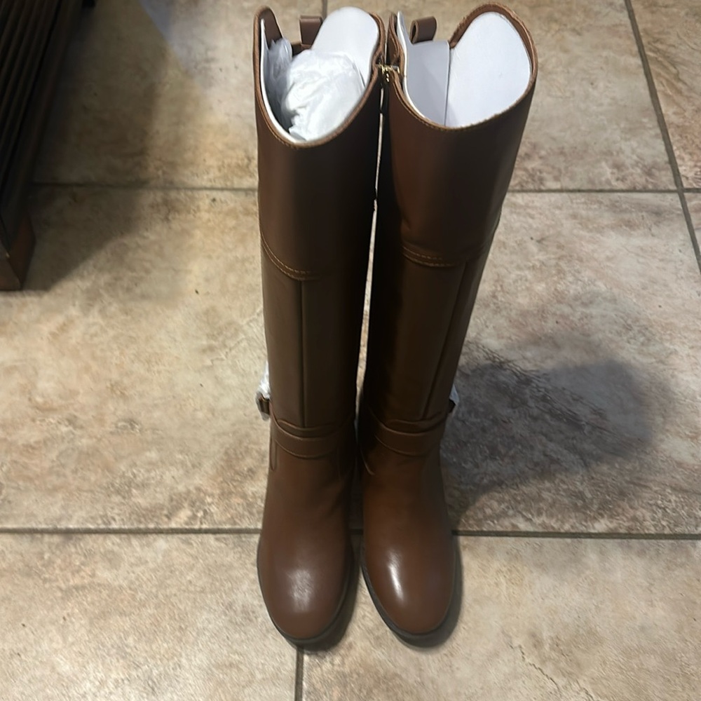 7 1/2 Wide Marc Fisher Riley Brown Leather Boot!